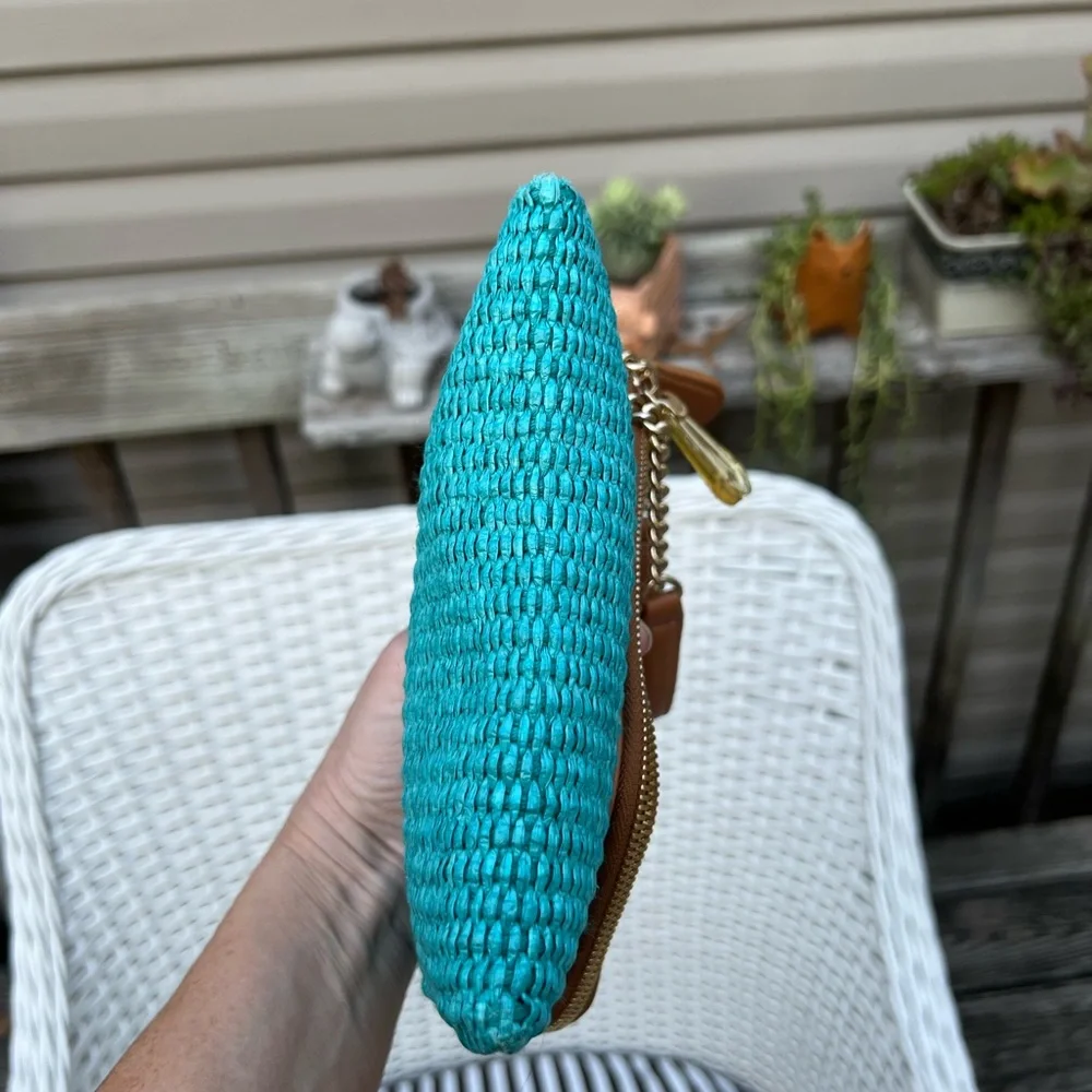Henri Bendel Debutante Asymmetrical Folding Turquoise Raffia Wristlet/Clutch - Picture 6 of 12